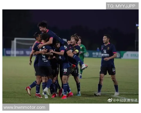 成都与重庆足球队对决赛后分析与节奏探讨